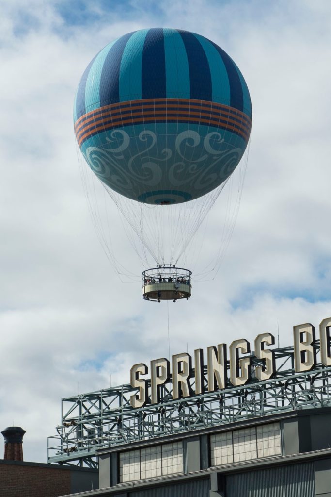 Photo of the Aerophile balloon ride in flight.