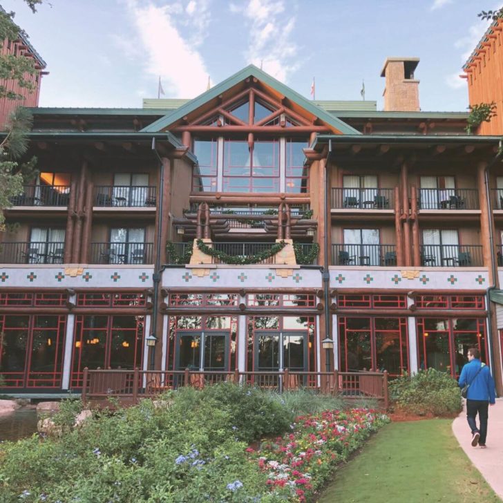 Photo of the back entrance of the Wilderness Lodge at Disney World.