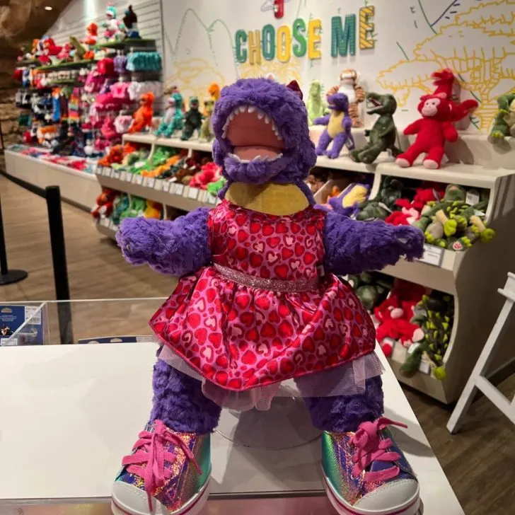 Photo of the build-a-bear dinosaur activity at T-Rex Disney Springs.