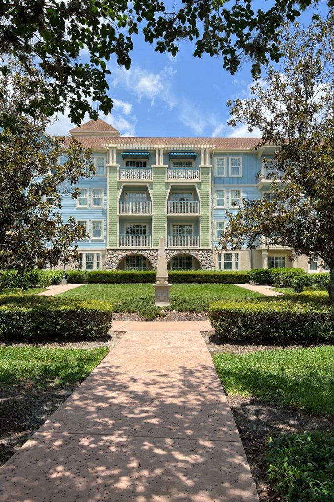 Photo of one of the buildings at Disney's Saratoga Springs Resort.