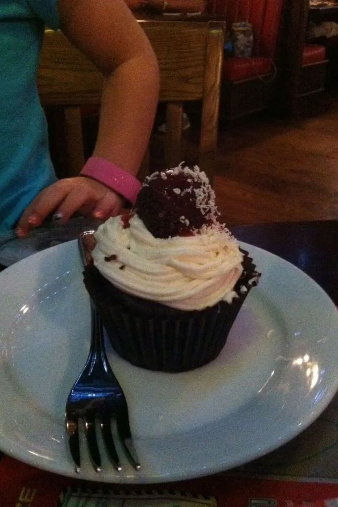 Closeup of a spaghetti and meatball cupcake from Mama Melrose.