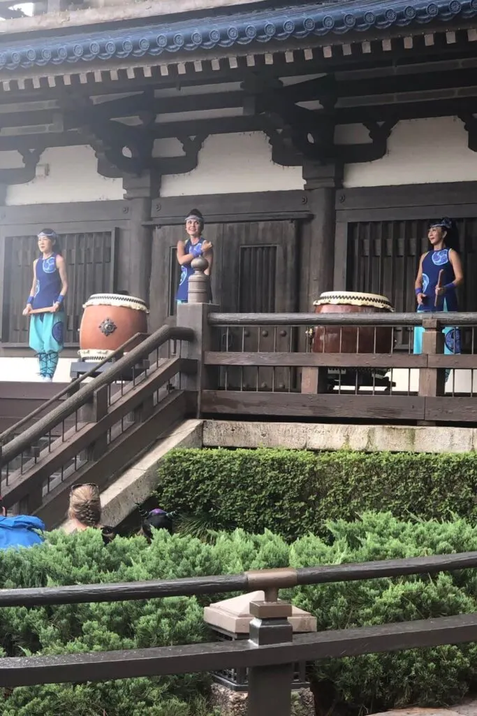 Photo of 3 performers from the Matsuriza Taiko drummers at the Japan pavilion in Epcot.