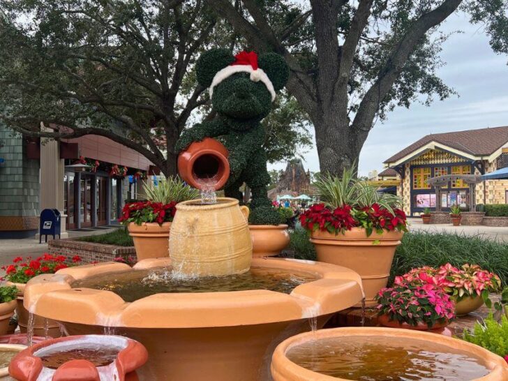 Christmas at Disney Springs: Best Activities, Restaurants & More