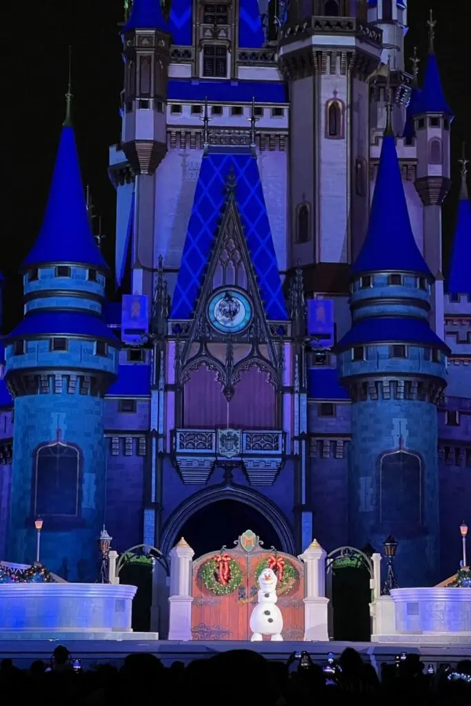 Photo of Olaf on the stage in front of Cinderella Castle at Magic Kingdom