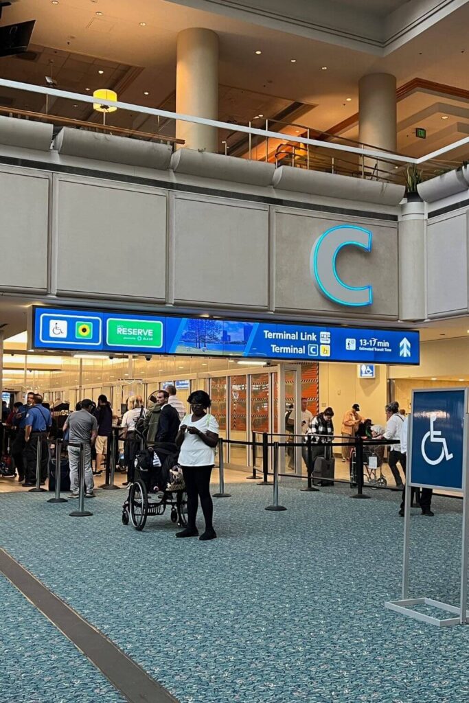 Photo of a very short line at the MCO Reserve security line at Orlando Airport.