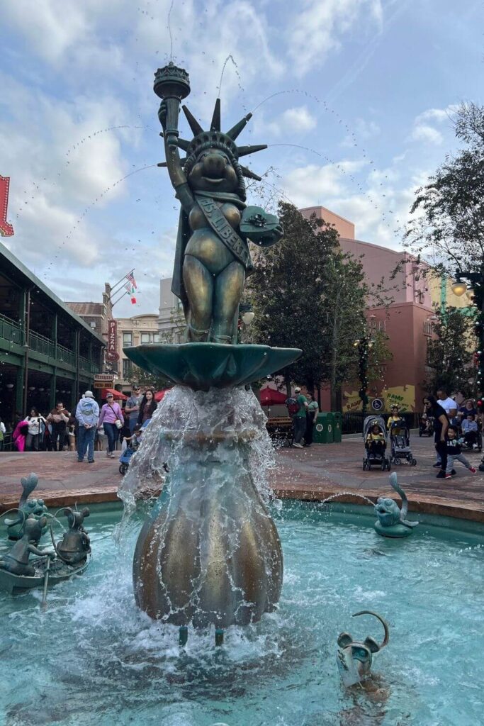 Photo of the Miss Piggy as the Statue of Liberty fountain outside Muppet*Vision 3D at Hollywood Studios.
