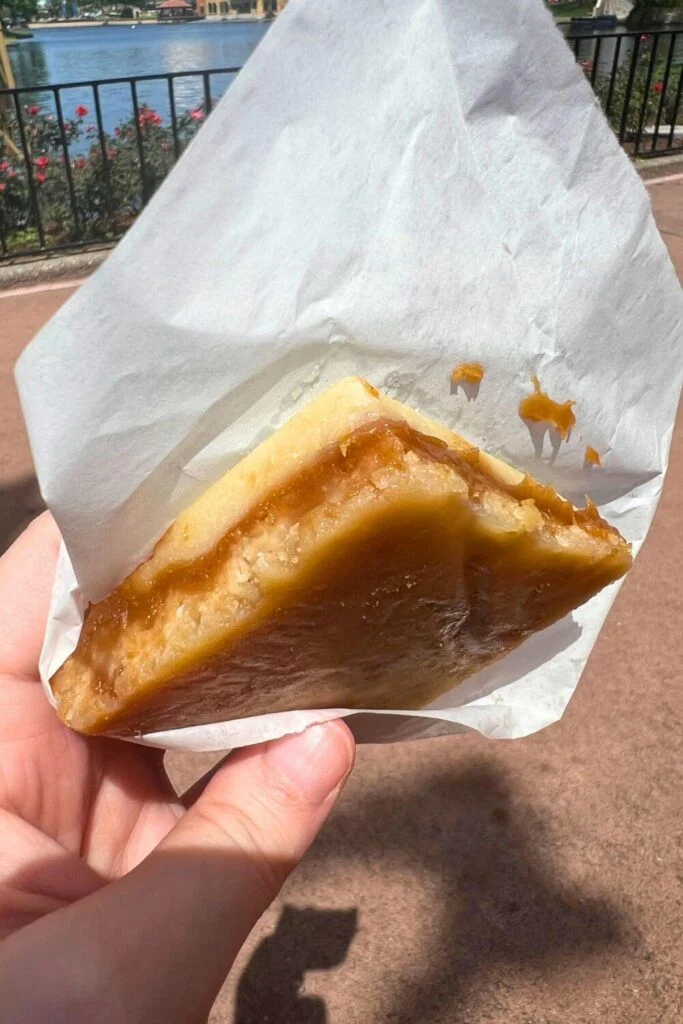 Photo of caramel butter bar from Germany's Karamell-Kuche.